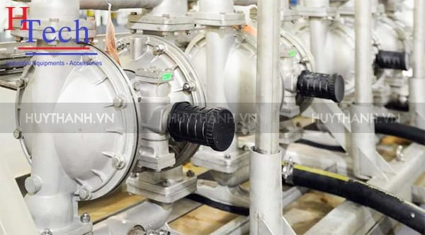 Máy Bơm Màng Xăng Dầu & Ứng Dụng Trong Ngành Dầu Khí 1 Máy Bơm Màng Xăng Dầu & Ứng Dụng Trong Ngành Dầu Khí