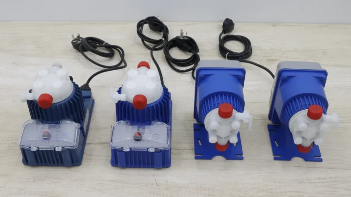 Máy Bơm Định Lượng Hóa Chất | Thông Tin & Giá Bán Mới Nhất 18 Bơm định lượng hóa chất Bluewwhite