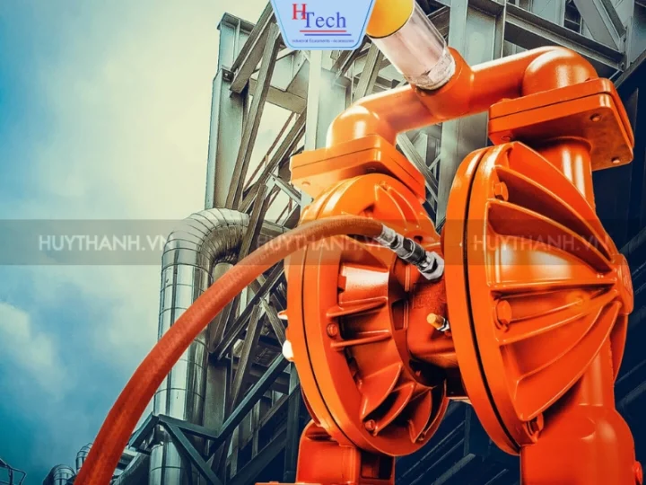 Máy Bơm Dầu, Máy Bơm Xăng: Cẩm Nang Kỹ Thuật Chuyên Sâu Và Giải Pháp Luân Chuyển An Toàn 2 May Bom Xang Dau Huy Thanh 2